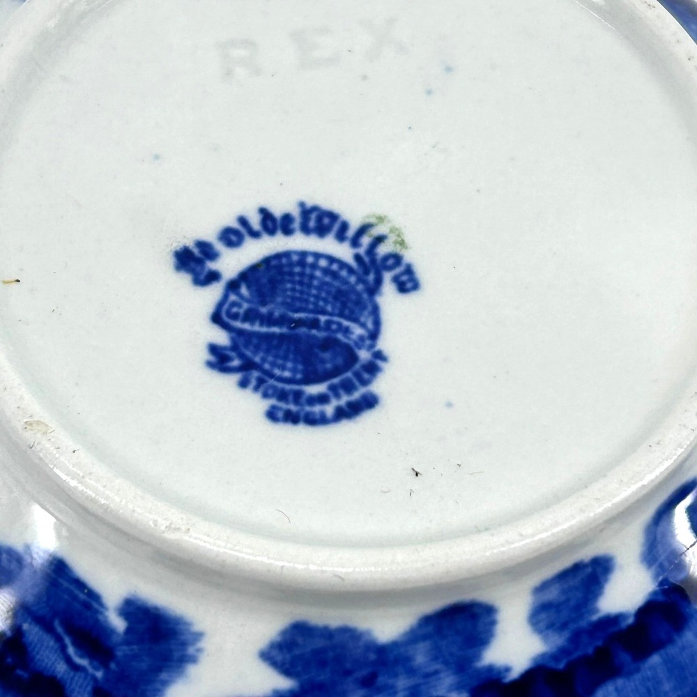 Ye Olde Willow Blue White Transferware Pitcher Creamer Stoke on Trent England - Picture 9 of 10